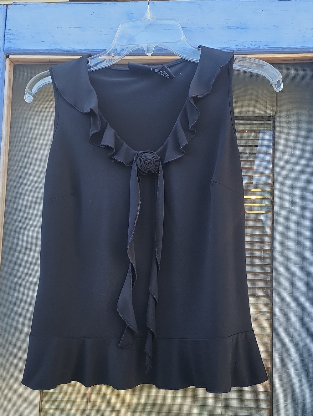 New York & Company Black Stretch Top with Branded Tag